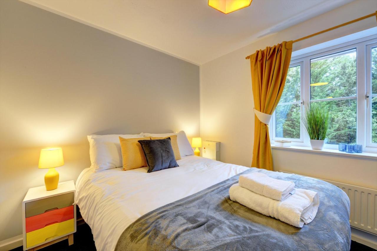 Modern 2 Bed House Sleeps 6 Southam Town Centre - Inspire Homes Ltd Eksteriør bilde